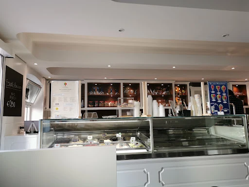 La Fontana - Gelato Pizza Café photo 2