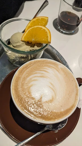 La Fontana - Gelato Pizza Café photo 5